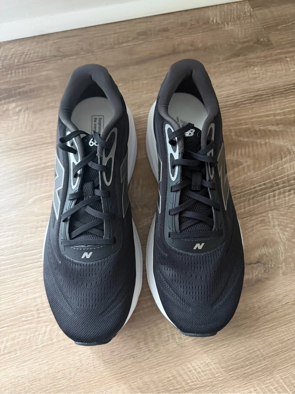 New Balance 680 v9 Men's Black and White Athletic Running Shoes
